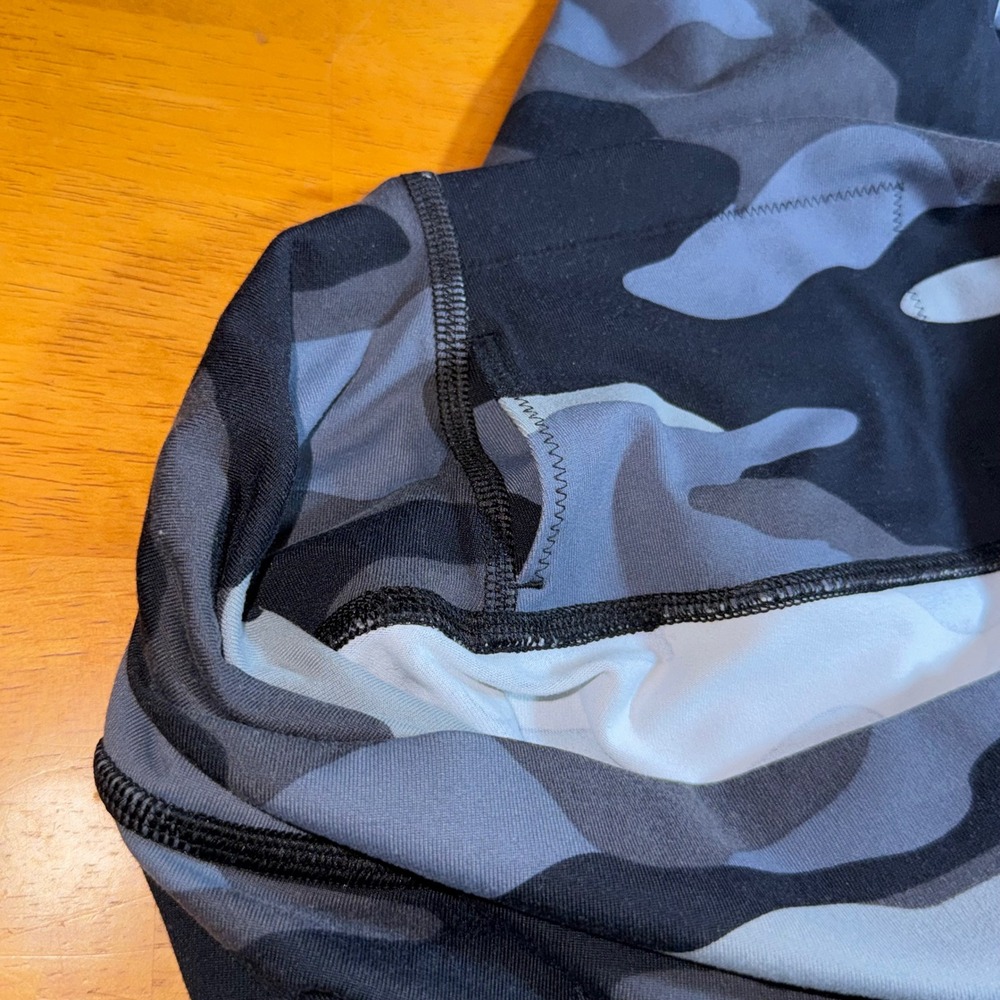 PINK Victoria's Secret Camo Leggings Ultimate High Waist Grey Black Womens M - Picture 7 of 8